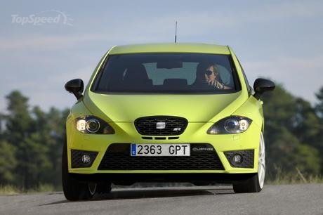 SEAT Leon Cupra R