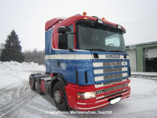 Scania R144 LA 6X2 NA460