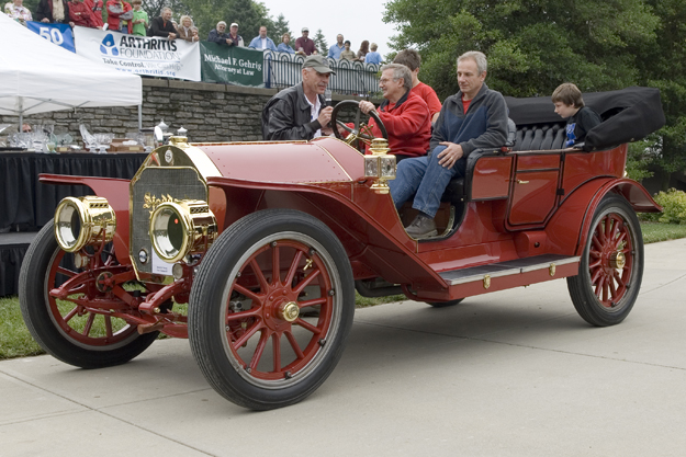 Stoddard-Dayton 5-pass Touring Car