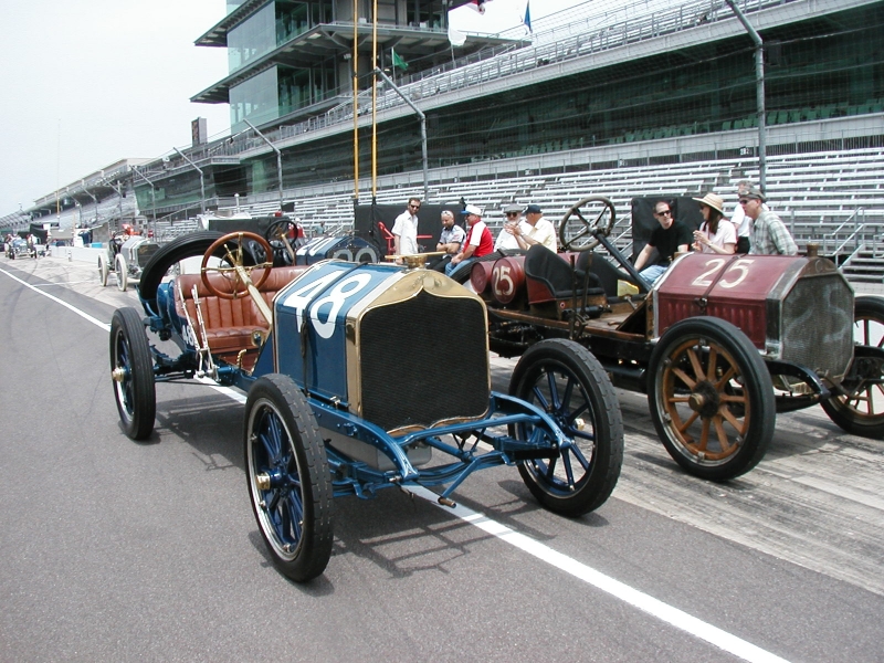 Stoddard-Dayton 5-pass Touring Car