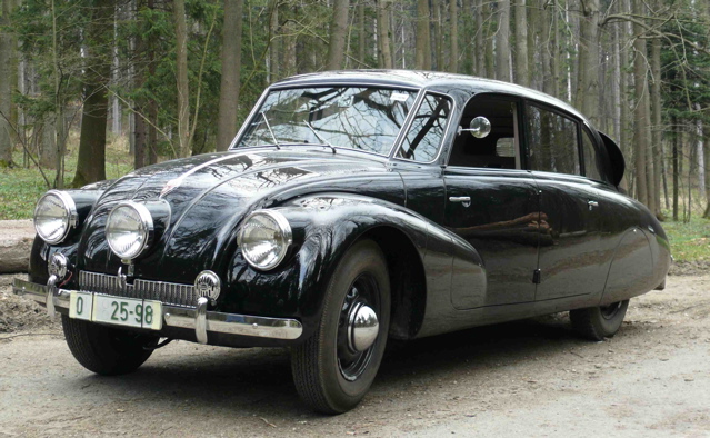 Tatra T-87