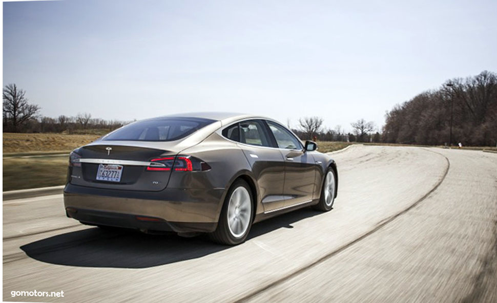 2015 Tesla Model S 70D