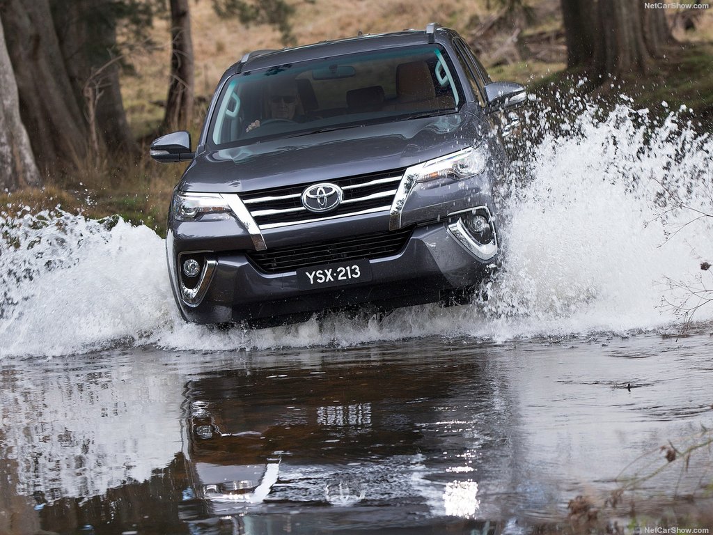 2016 Toyota Fortuner 