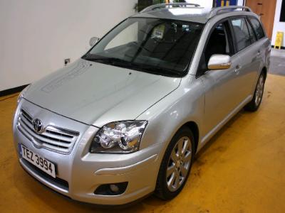 Toyota Avensis D-4D 20