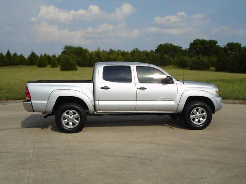 Toyota Tacoma SR5 V6 PreRunner