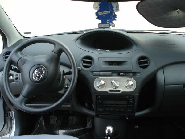 Toyota Yaris Sol