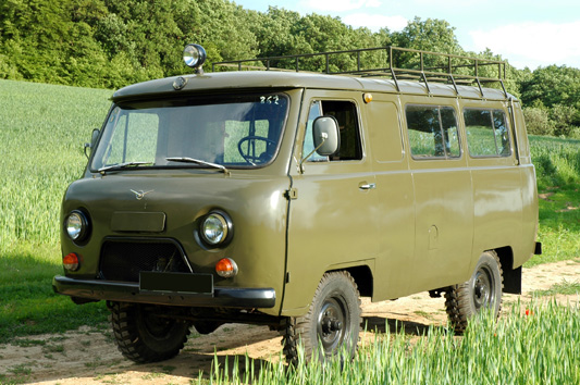 UAZ 452