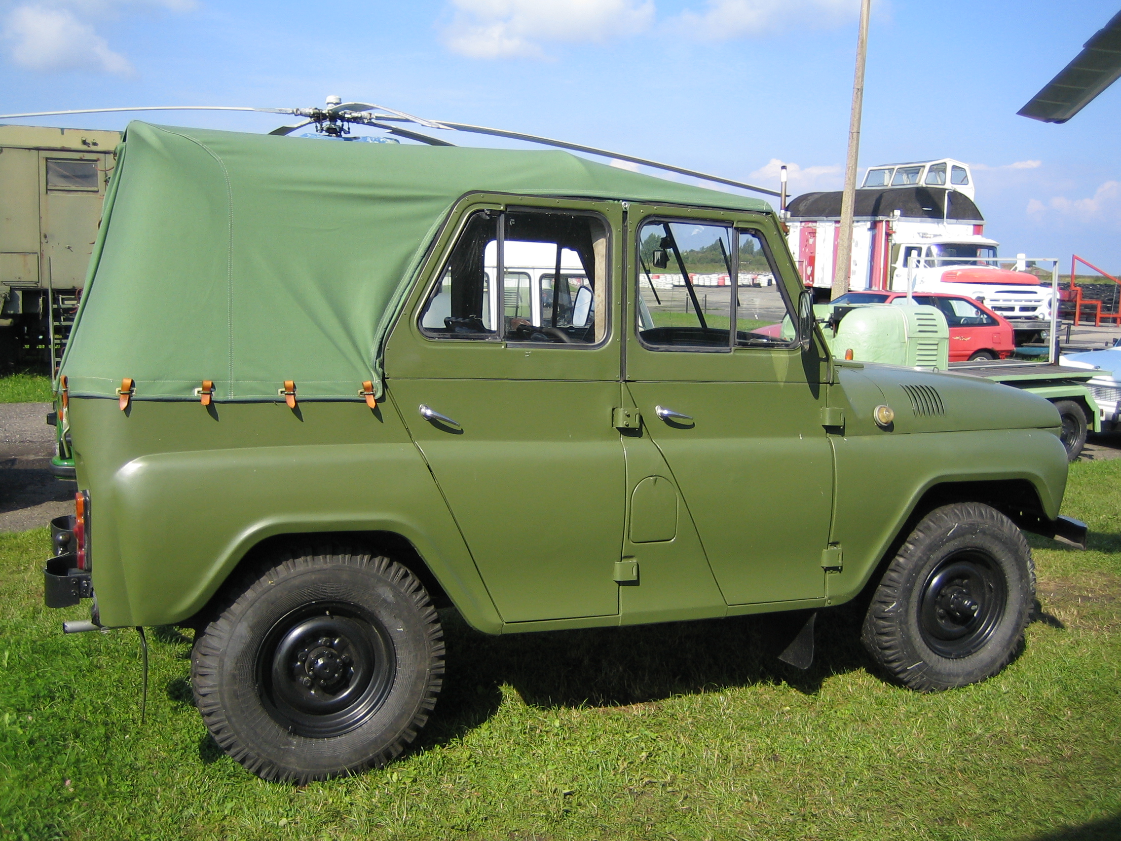 UAZ 469