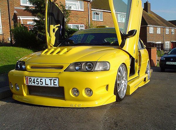 Vauxhall Vectra SRI