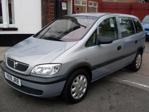 Vauxhall Zafira Club DTi