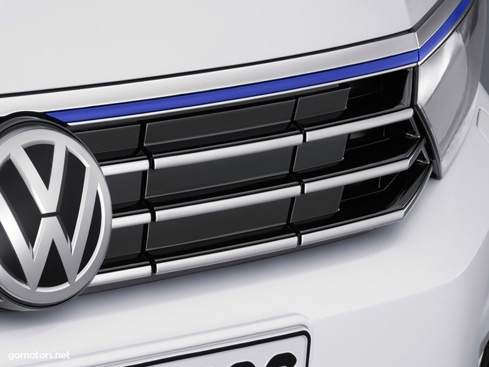 Volkswagen Passat GTE - 2015