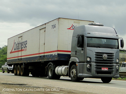 Volkswagen 19-370 Tractor Constellation