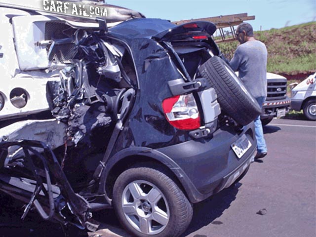 Volkswagen Cross Fox 16