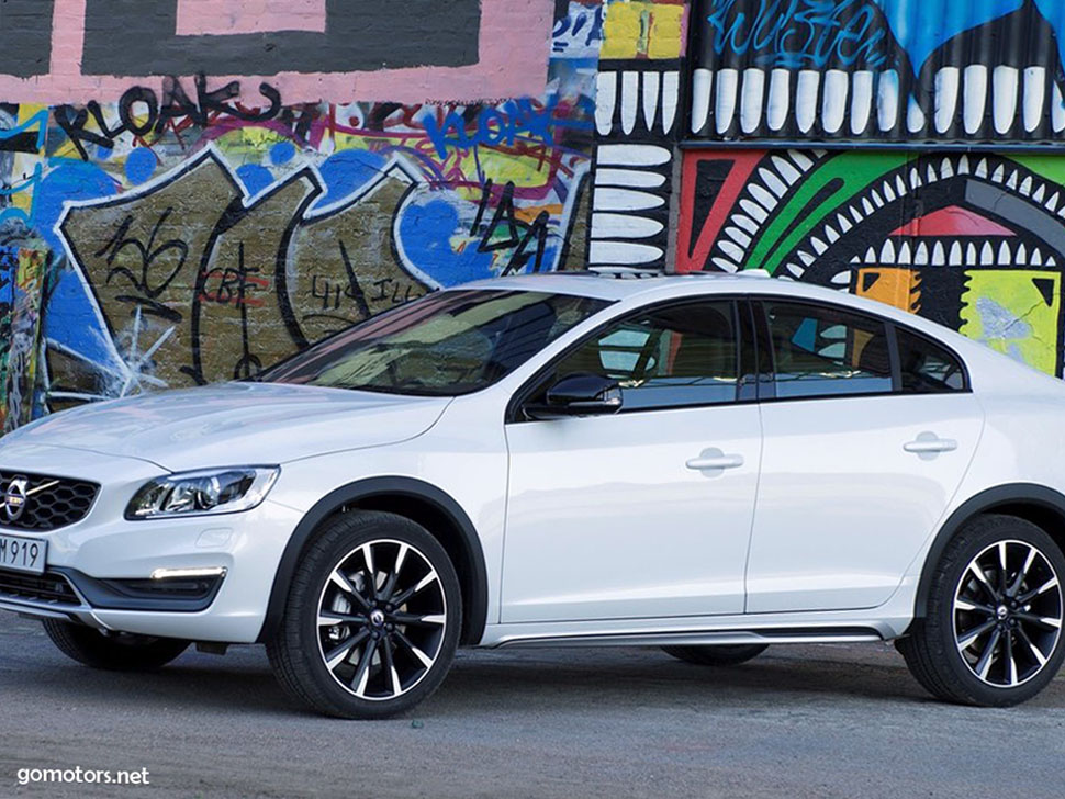 2016 Volvo S60 Cross Country