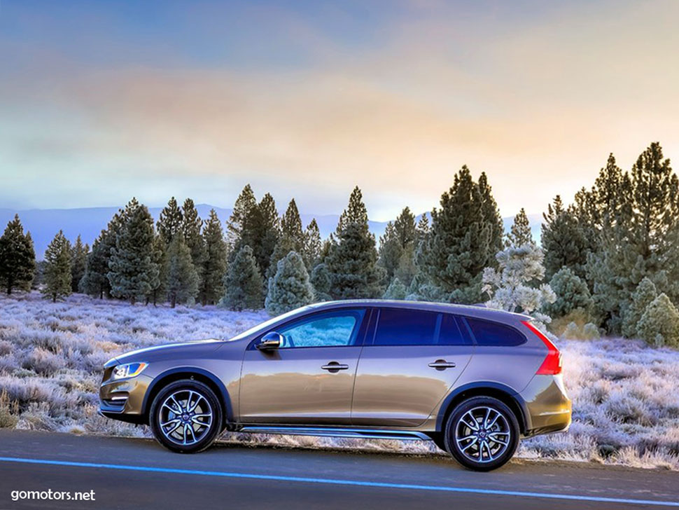 2016 Volvo V60 Cross Country 