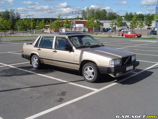 Volvo 740 GLT