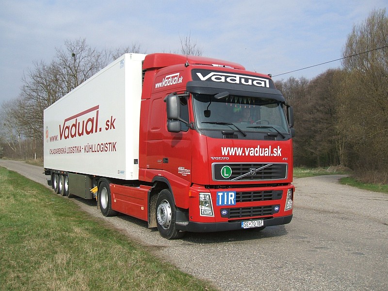 Volvo FH12 440