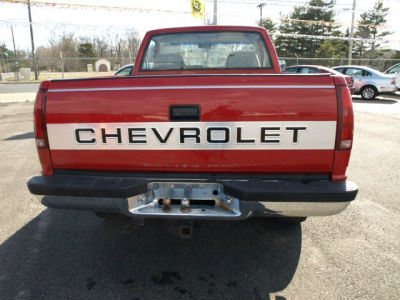 1992 Chevrolet 1500 5 FT BED