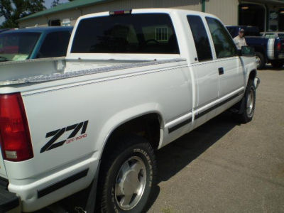 1998 Chevrolet 1500 5 FT BED