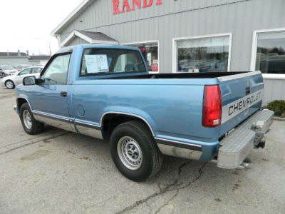 1988 Chevrolet 1500  FT BED