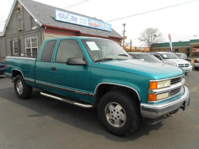 1995 Chevrolet 1500  5 FT BED