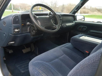 1997 Chevrolet 1500  5 FT BED
