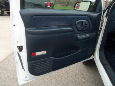 1997 Chevrolet 1500  5 FT BED