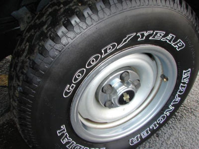 1990 Chevrolet 1500  5 FT BED