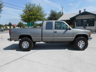 1994 Chevrolet 1500  LIFTED CLEAN