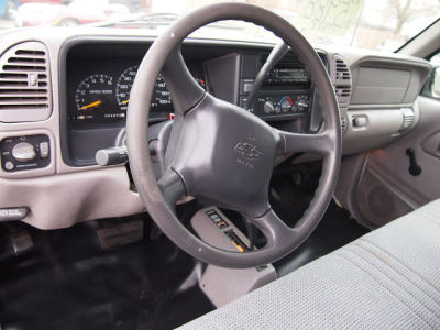 1998 Chevrolet 1500 W T