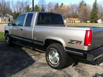 1998 Chevrolet 1500  5 FT BED