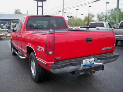 1998 Chevrolet 1500 5 FT BED