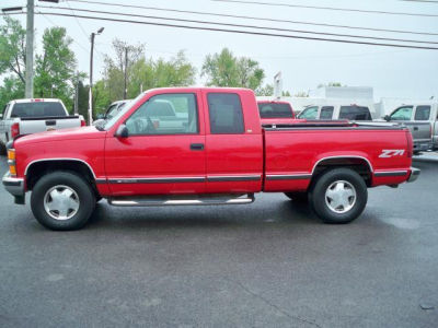 1998 Chevrolet 1500 5 FT BED