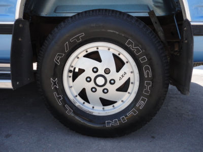 1996 Chevrolet 1500 141 WB