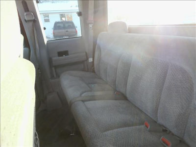 1997 Chevrolet 1500  5 FT BED