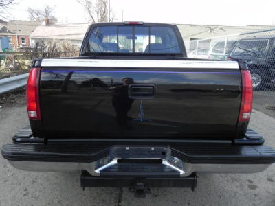 1994 Chevrolet 1500  5 FT BED