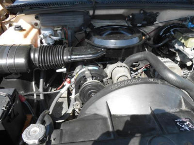 1990 Chevrolet 1500  RUNS GOOD NICE WORK