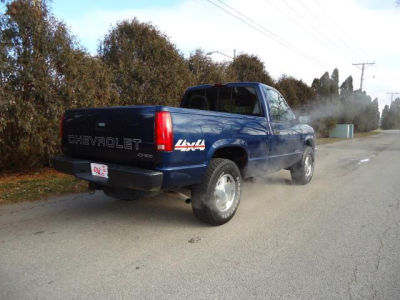 1998 Chevrolet 1500  W T FT BED