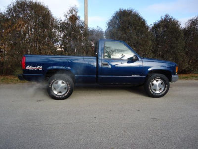 1998 Chevrolet 1500  W T FT BED