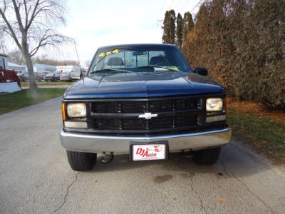1998 Chevrolet 1500  W T FT BED