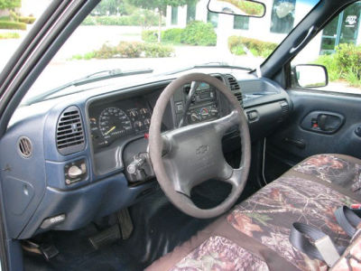 1996 Chevrolet 1500  W T FT BED