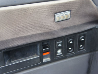 1988 Chevrolet 1500  Cheyenne