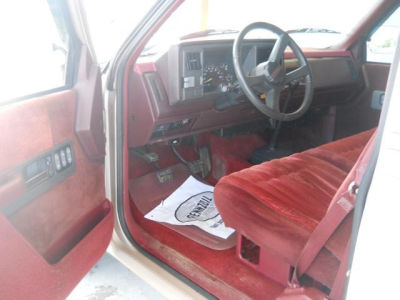 1992 Chevrolet 1500  FT BED