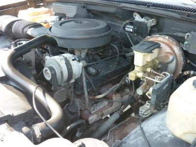 1988 Chevrolet 1500  WITH NEW SYSTEM WORKS GREAT