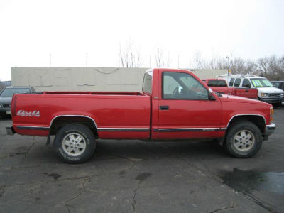 1993 Chevrolet 1500 8 FT BED