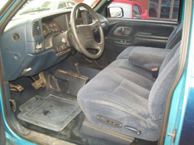 1995 Chevrolet 1500  5 FT BED