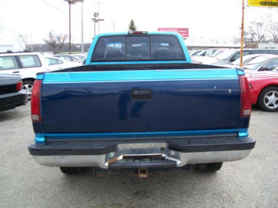 1995 Chevrolet 1500  5 FT BED