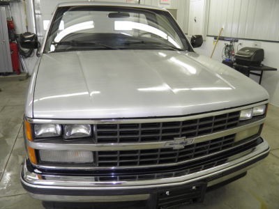 1988 Chevrolet 1500  Base