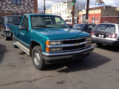 1995 Chevrolet 1500  5 FT BED