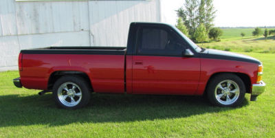 1994 Chevrolet 1500  Sport -
   Cars.com </title>
   <meta name="title" content="1994 Chevrolet 1500  Sport - Cars.com"/>
   <meta name="description" content="Listed on Cars.com